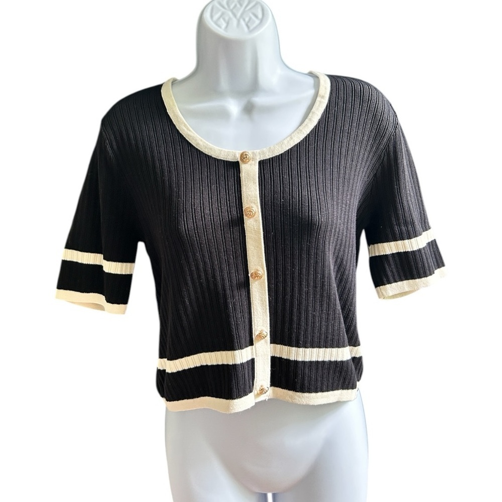Cream-Trim Black Ribbed Button Front Top